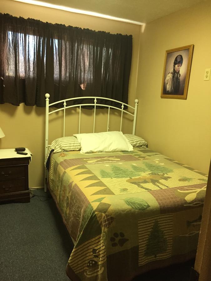 Harrison Inn Duchesne Екстер'єр фото